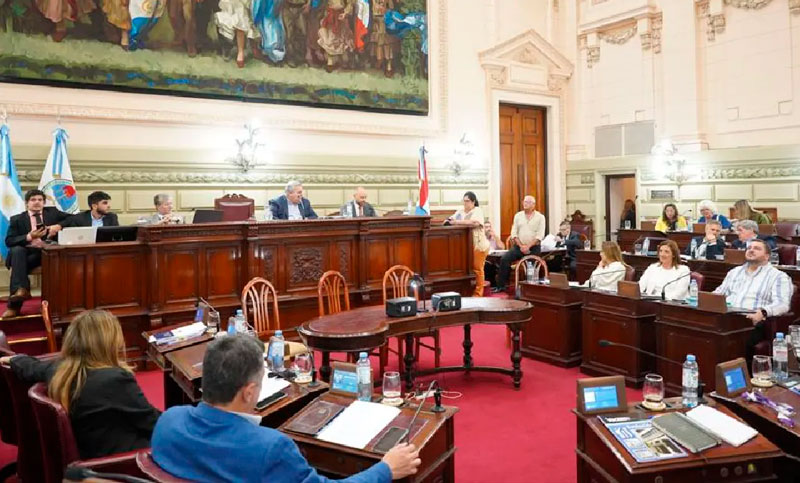 Presupuesto Santa Fe 2023: se aprobó con modificaciones en Diputados y ahora es el turno de los senadores