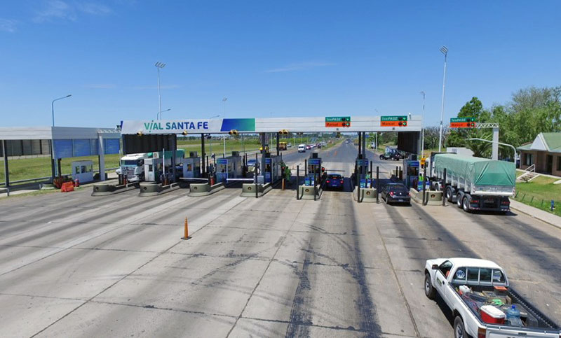 Los trabajadores del peaje de la Autopista Rosario-Santa Fe paran por falta de pago de noviembre