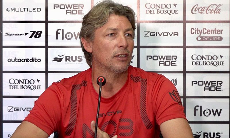 Heinze: «Lo primero que queremos es que el jugador crezca»