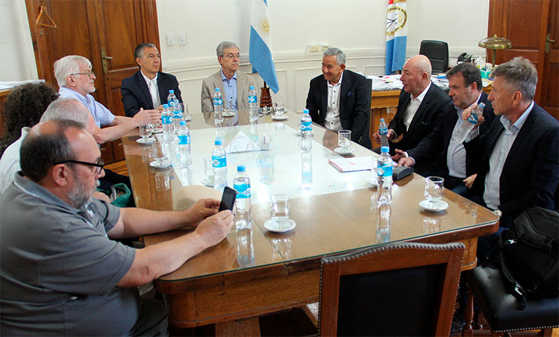 Santa Fe: gremios estatales evaluarán la nueva propuesta salarial del gobierno