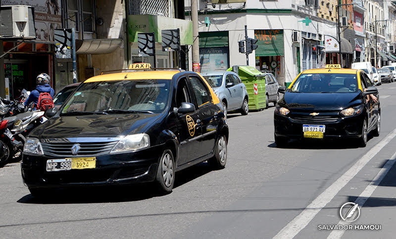 Definieron la prórroga a unidades de taxis vencidas