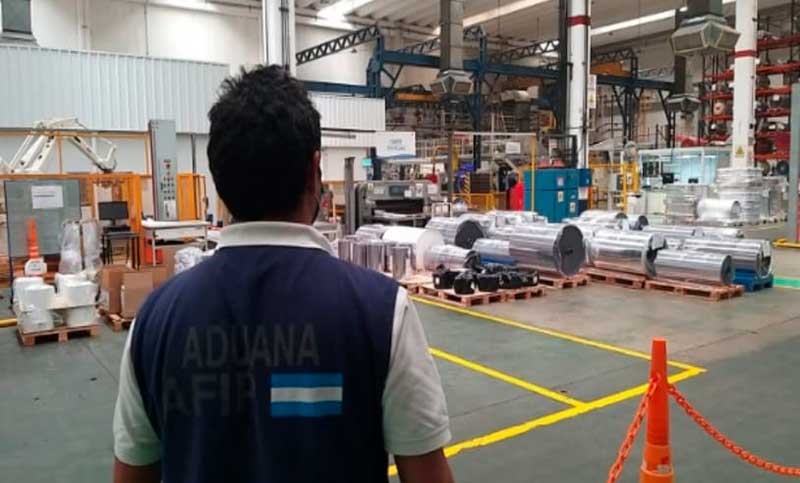 Aduana denunció que empresas importadoras no pagaron aranceles por más de $1.430 millones