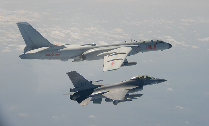 Taiwán advierte que China utilizó en Navidad 71 aviones de combate en ejercicios militares
