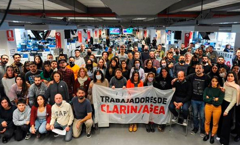 Trabajadores del Grupo Clarín repudiaron el «éticamente cuestionable» viaje a Lago Escondido