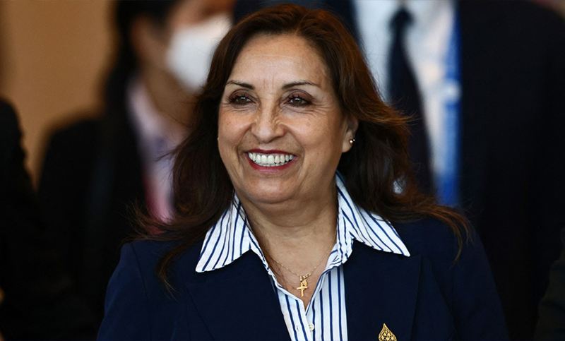La presidenta peruana descartó renunciar porque sería darle «la razón a los violentos»
