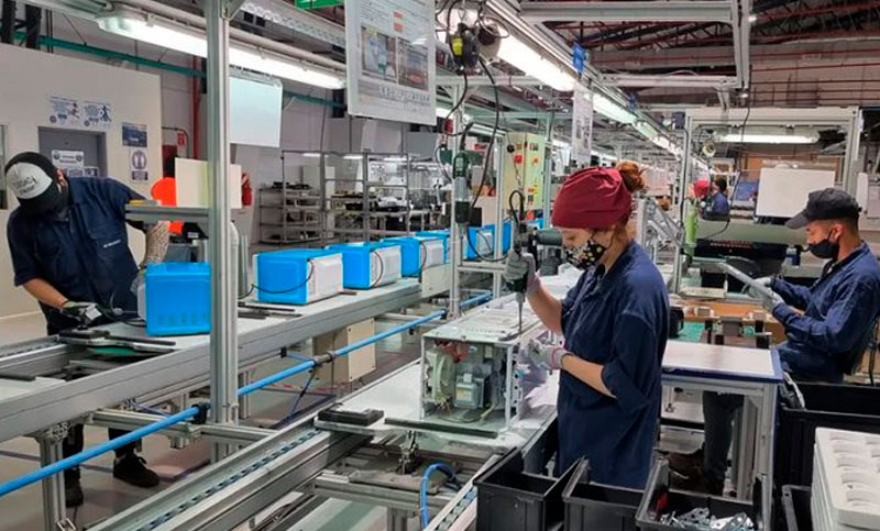 La industria nacional creció un 23,6% frente al período prepandemia