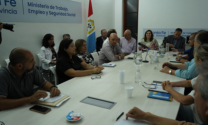 Santa Fe: estatales pidieron al gobierno un aumento salarial que “supere a la inflación”