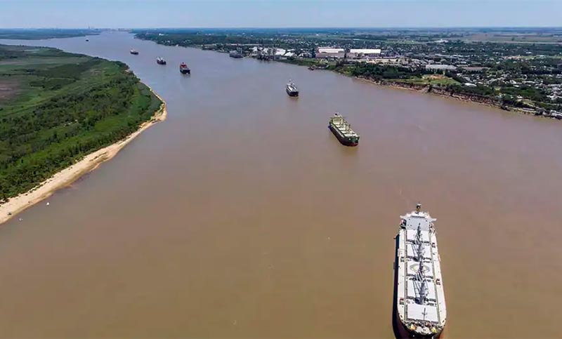 La Aduana firmó un acuerdo con Paraguay que fortalecerá el control sobre la Hidrovía