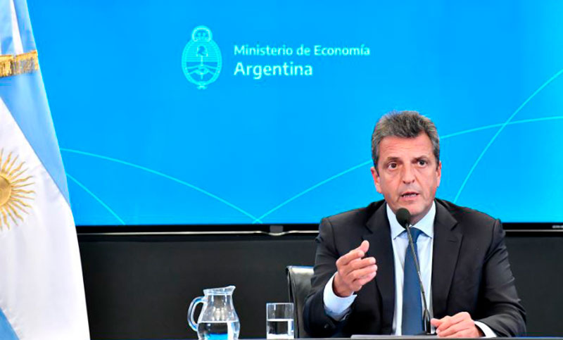Massa ordenó investigar la compra de bonos de la deuda