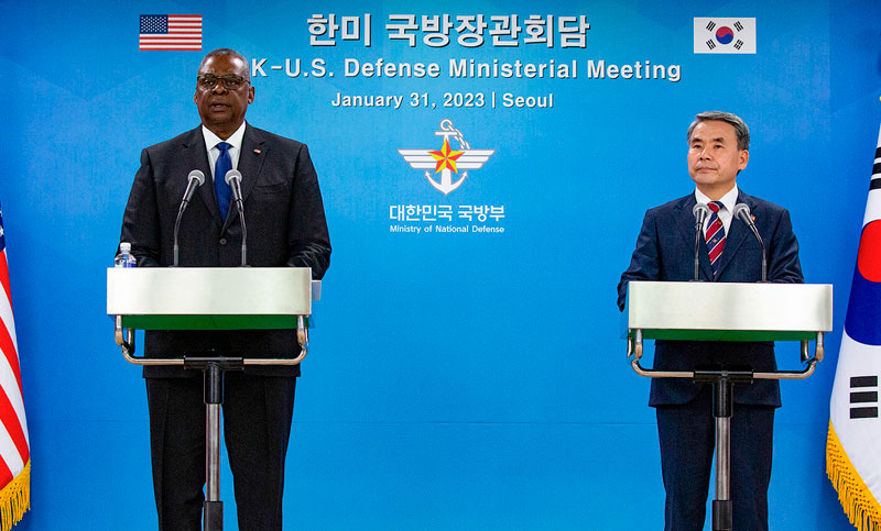 EE.UU. y Corea del Sur prometen más maniobras militares frente a Corea del Norte
