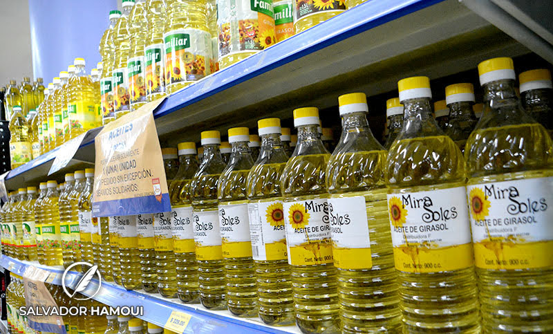 El Gobierno lanza un programa para garantizar un «precio razonable» para el aceite