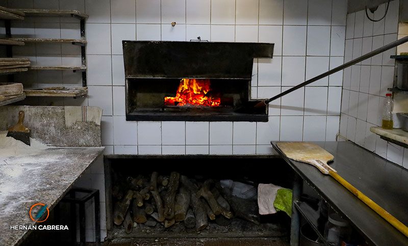 Una clásica pizzería cumplió casi seis décadas: «Hay una vida acá dentro»