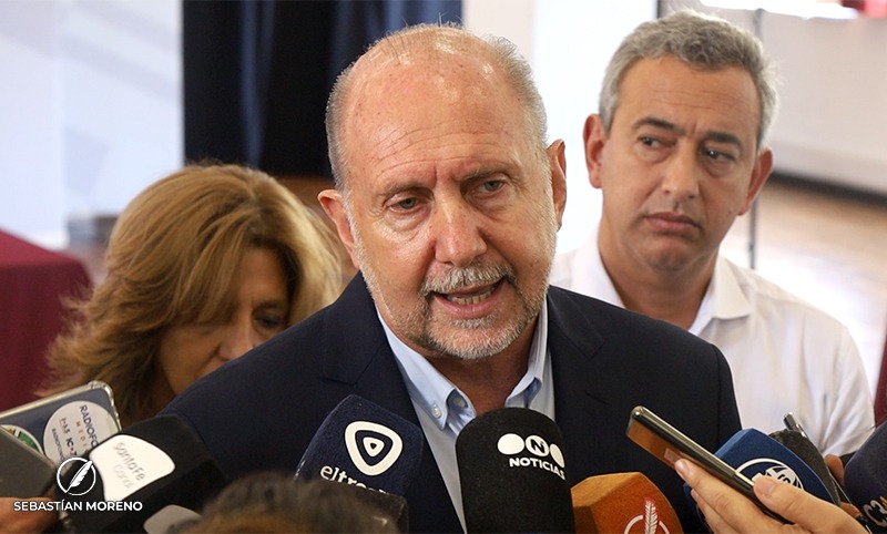 Perotti dijo que cuando asumió «estaban todos los chalecos antibalas de la policía vencidos»
