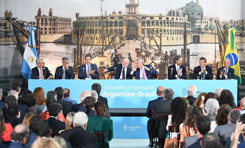 Argentina y Brasil avanzarán en la creación de una moneda común