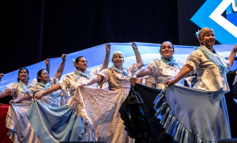 Abren un registro para artistas de danzas y música folclórica