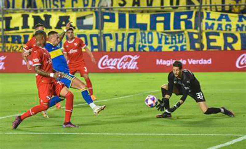 Boca e Independiente empataron sin goles en un amistoso en San Juan