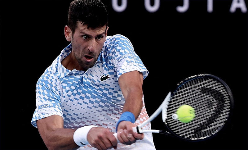 Novak Djokovic es semifinalista en su regreso a Australia