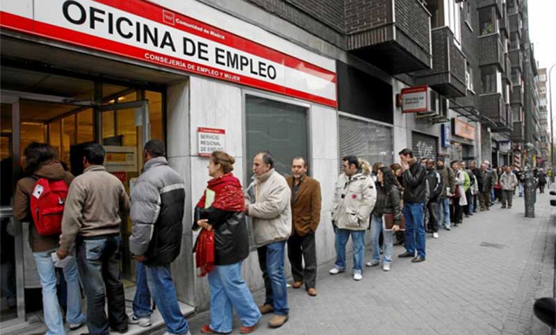 España: denuncian jornadas laborales de 12 horas y bajos salarios