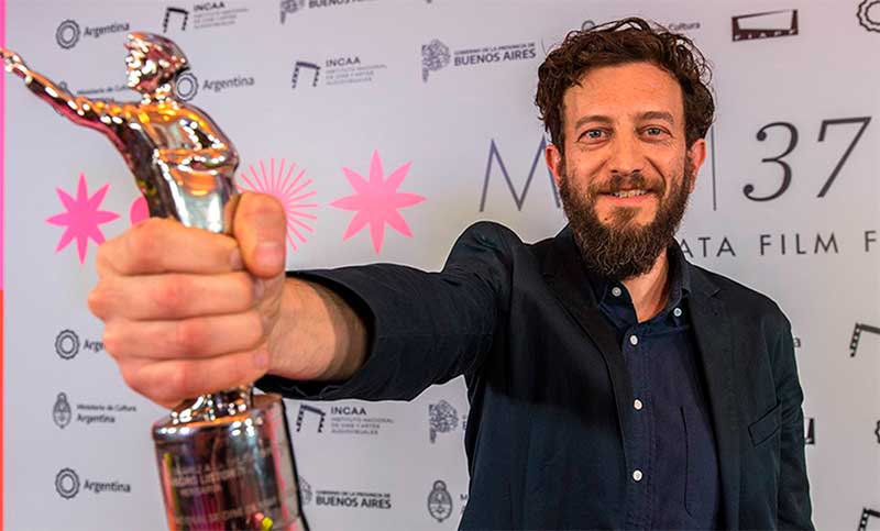 El cine El Cairo mantendrá durante el verano su cartelera semanal