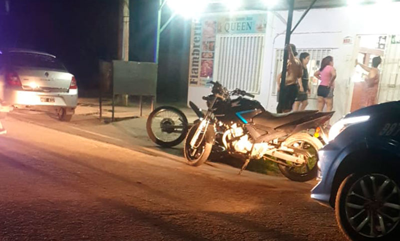Balacera durante un robo a un almacén dejó a dos ladrones muertos y un vecino herido