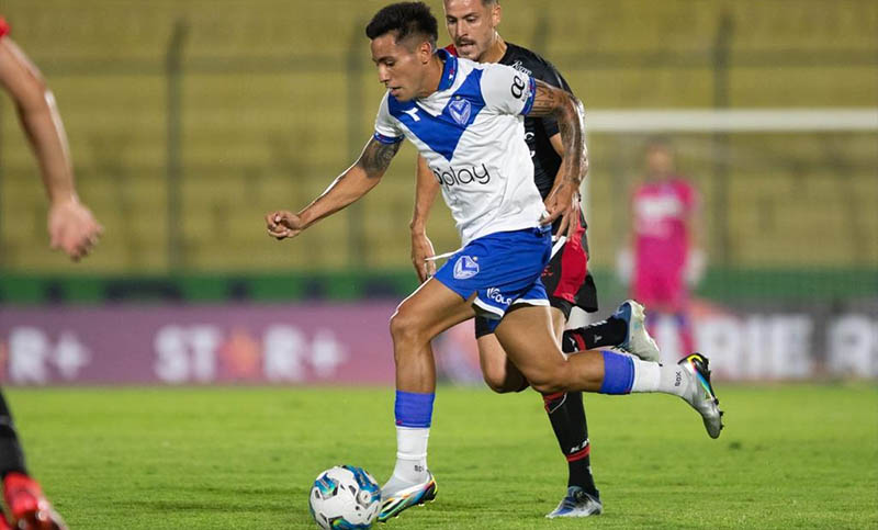 Vélez se quedó con la copa «Leonardo Burián» frente a Colón