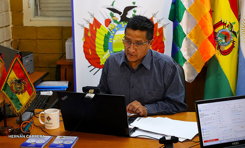 El consulado de Bolivia brindó detalles sobre las acciones para la comunidad en Rosario