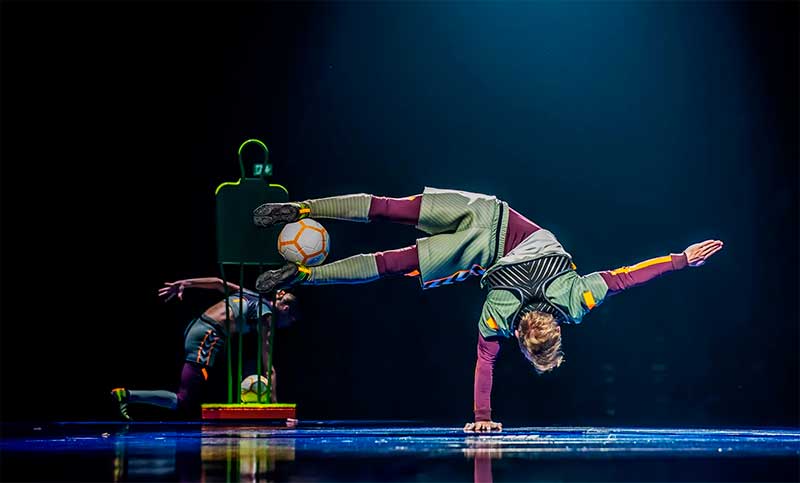 El Cirque Du Soleil vuelve a Argentina con “Bazzar”: un show cargado de acrobacias y baile