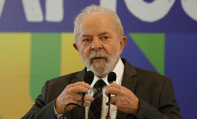 Lula anunció un aumento del salario mínimo y el piso de ganancias