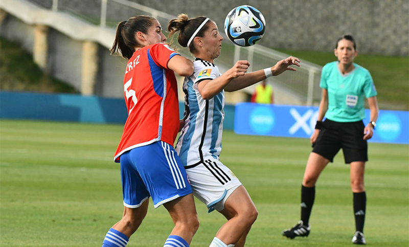 Argentina goleó 4 a 0 a Chile en el primer amistoso del año previo al Mundial