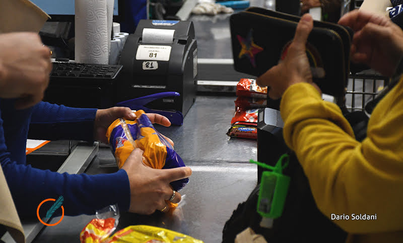 El costo de la canasta básica alimentaria subió 7,2% en enero, informó el Indec