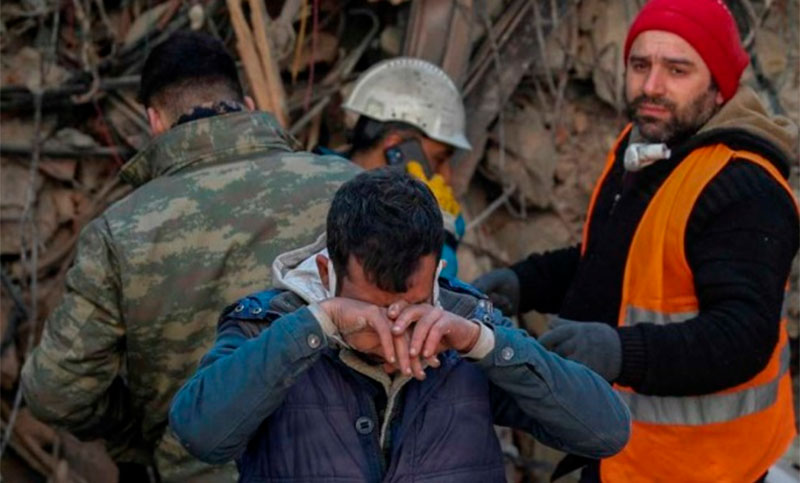 Ya suman más de 50 mil las víctimas por el sismo en Turquía y Siria