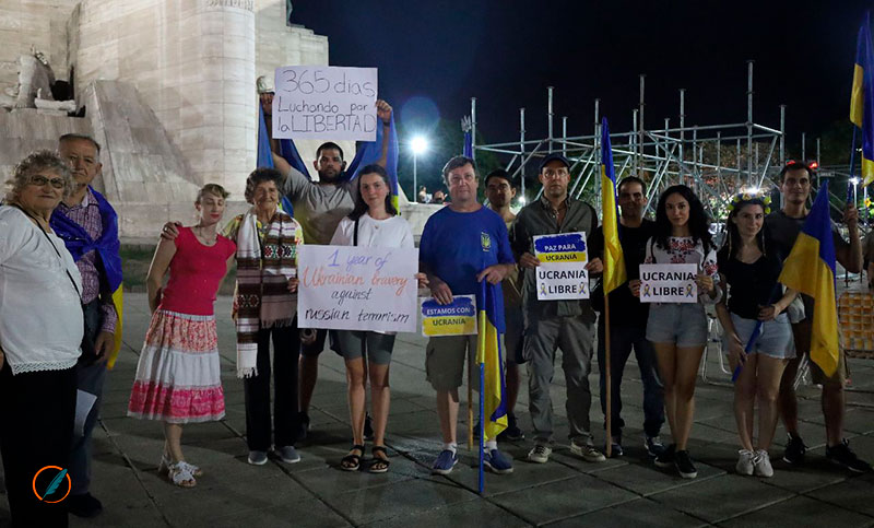 La comunidad ucraniana de Rosario se manifestó por la paz