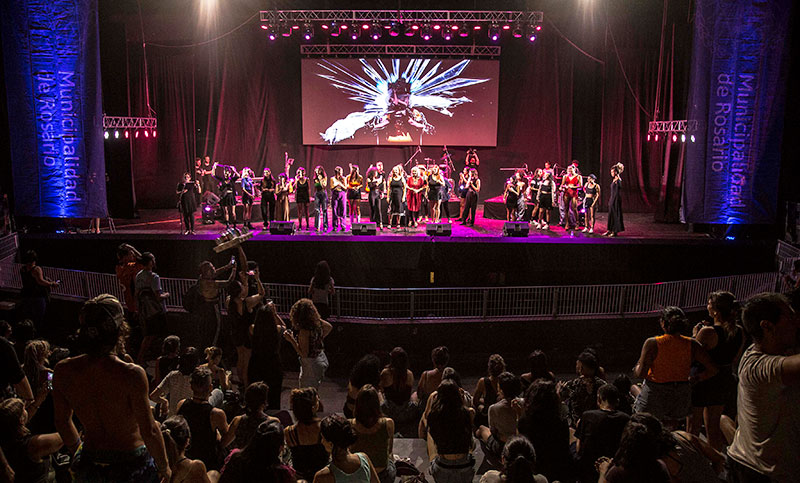 La tercera edición de «Agitadoras en el Anfi» fue una fiesta musical