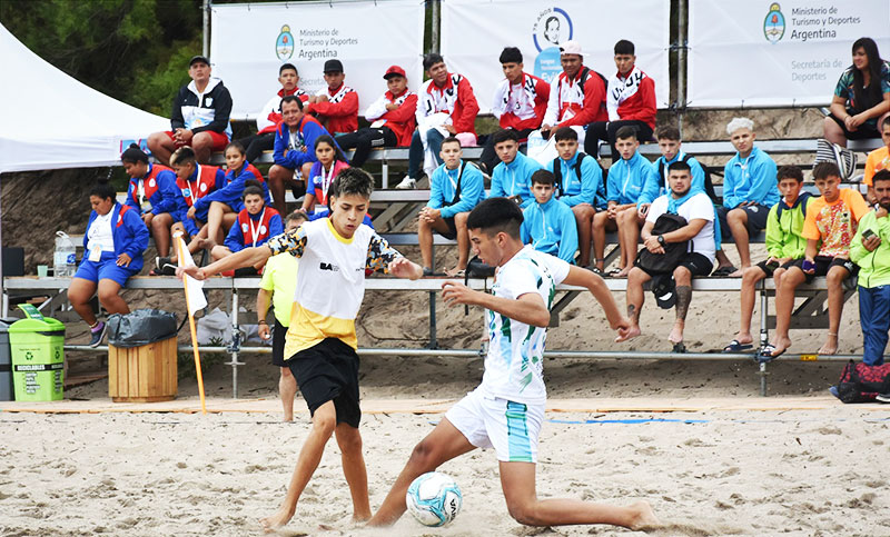 Los Juegos Nacionales Evita de playa se desarrollan en Chapadmalal