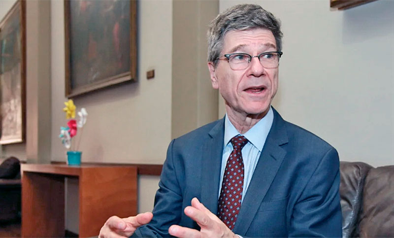 Jeffrey Sachs dijo que Estados Unidos debe aplicar principios de derechos humanos a su propia sociedad