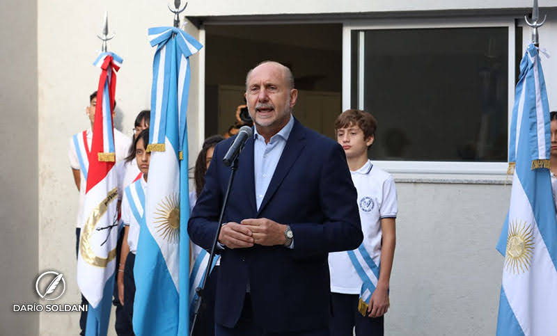 Perotti inauguró una escuela en Rosario y remarcó que «no hay impunidad» para los que delinquen