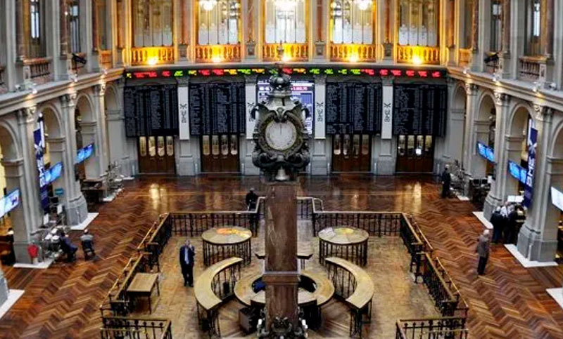 Derrumbe financiero: cuatro bancos europeos paralizaron su cotización