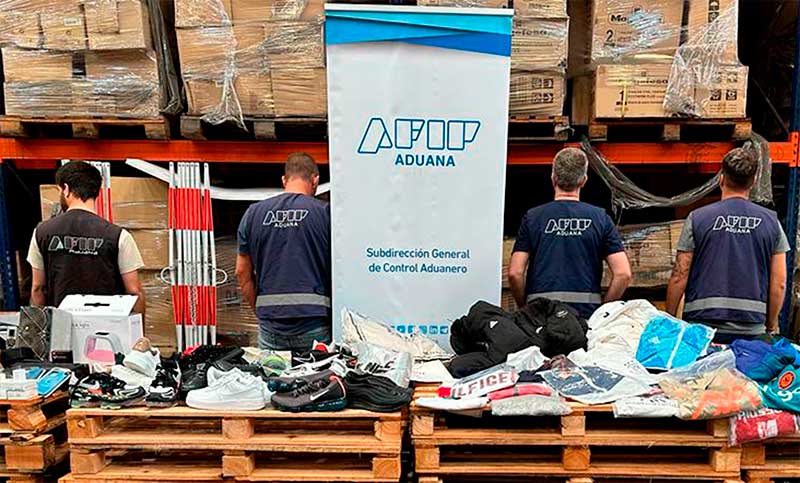 Puerto de Buenos Aires: secuestraron ropa, zapatillas y lentes de sol ingresados por contrabando