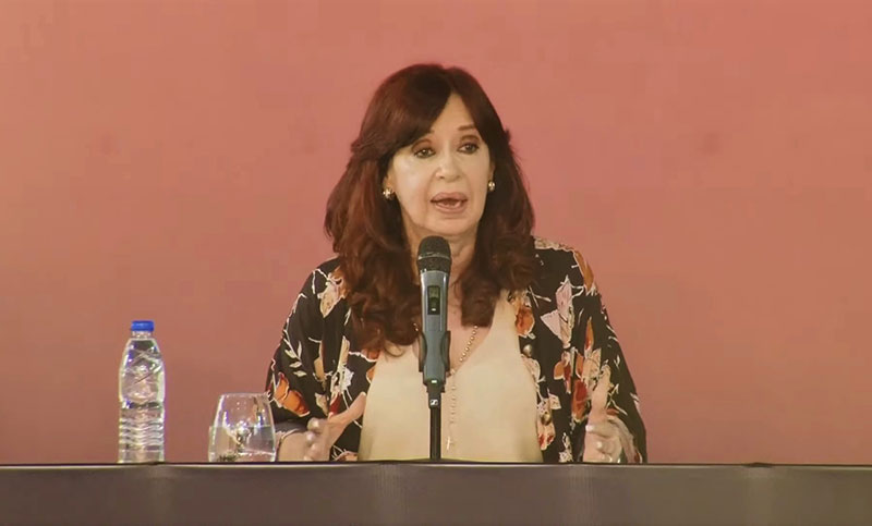 Cristina Fernández pidió «consenso» entre la dirigencia para definir políticas de estado