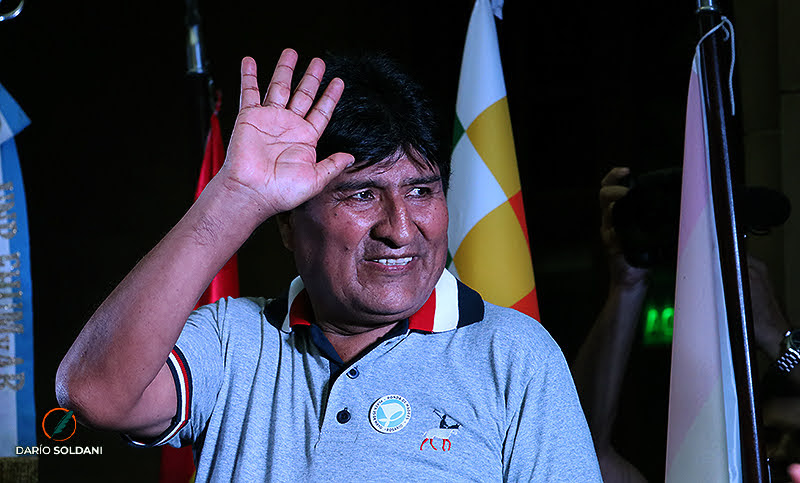 Evo Morales en Rosario: ronda con Madres de Plaza de Mayo y conferencia en la UNR