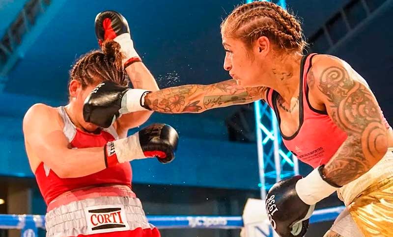 La Gurisa Dionicius resignó la corona mundial supergallo en Francia