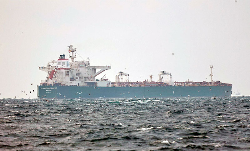 Irán intercepta un petrolero en el golfo de Omán y Estados Unidos exige su liberación