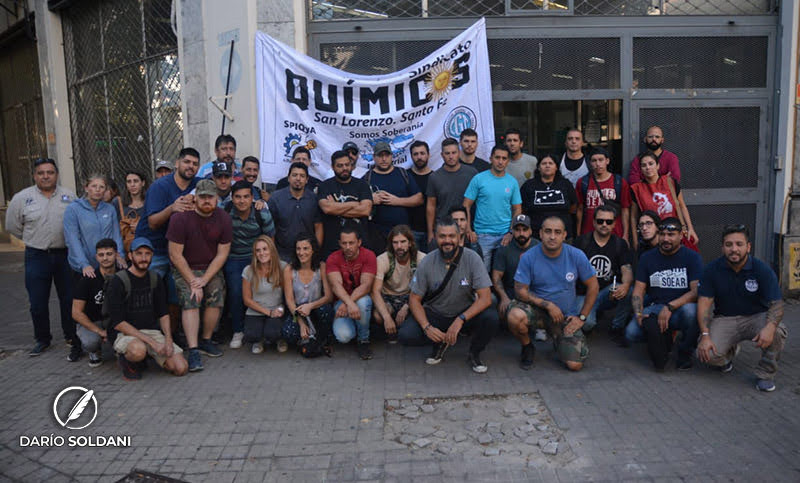 Trabajadores de la farmacéutica Synthon exigen la reincorporación de un despedido