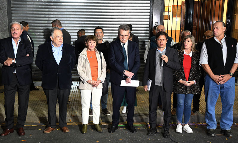 Con la presencia de Fernández, el Partido Justicialista se reunió para definir la estrategia electoral