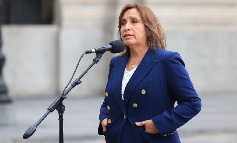 La presidenta de Perú decidió cambiar cuatro ministros de forma sorpresiva