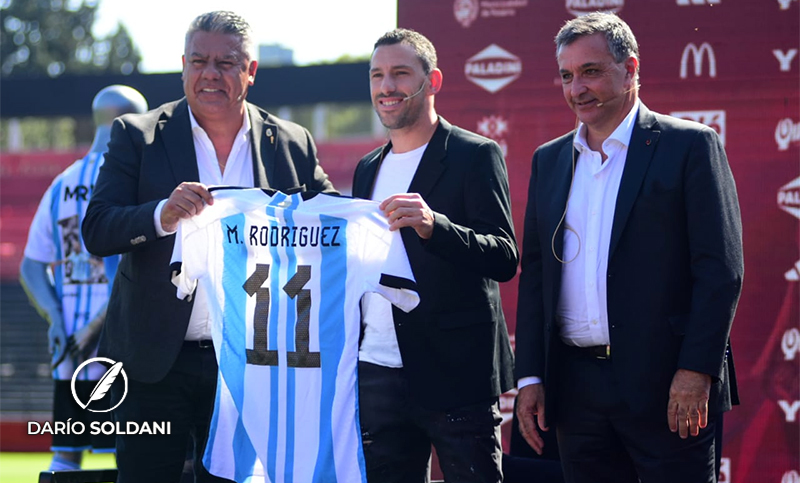 Maxi Rodríguez presentó su partido despedida, con Messi y Bielsa como invitados