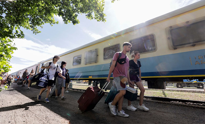 Récord en el servicio ferroviario: más de 700 mil personas viajaron durante el verano