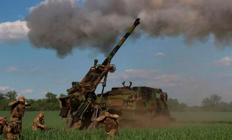 Rusia cerca de controlar Artemovsk, mientras que Ucrania bombardea asentamientos en Donetsk