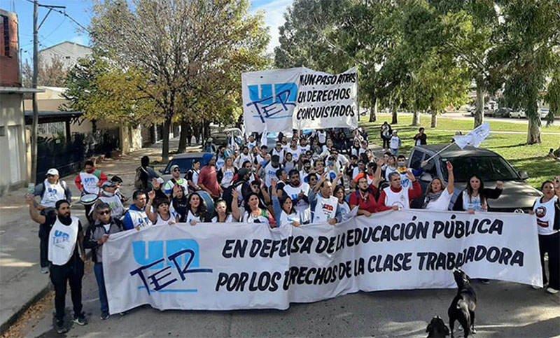 Docentes y trabajadores de la salud de Río Negro inician un paro por reclamos salariales