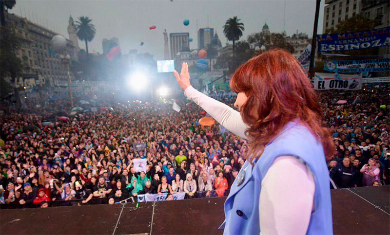 Cristina Kirchner: “Tenemos que agregar valor para que haya trabajo de calidad y buenos salarios”